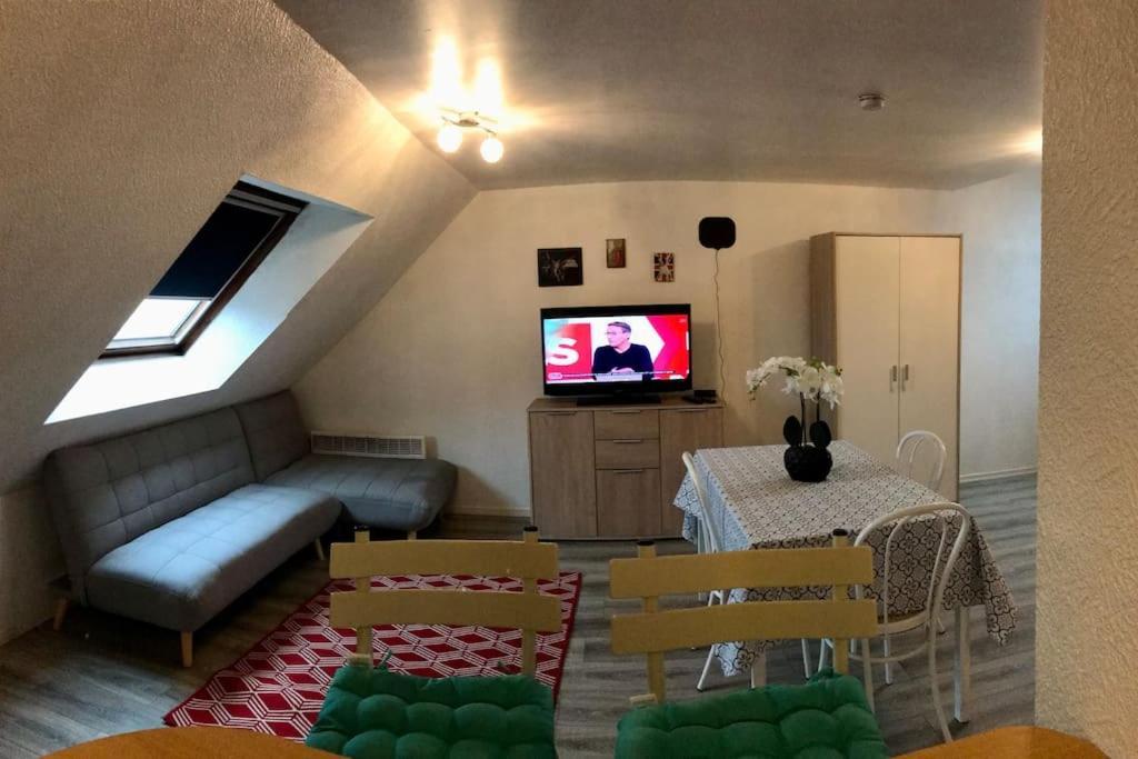 Appart T1 Prefecture Et Centre Le Mans Bagian luar foto